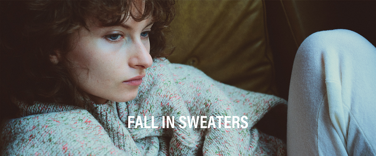FALL IN SWEATERS