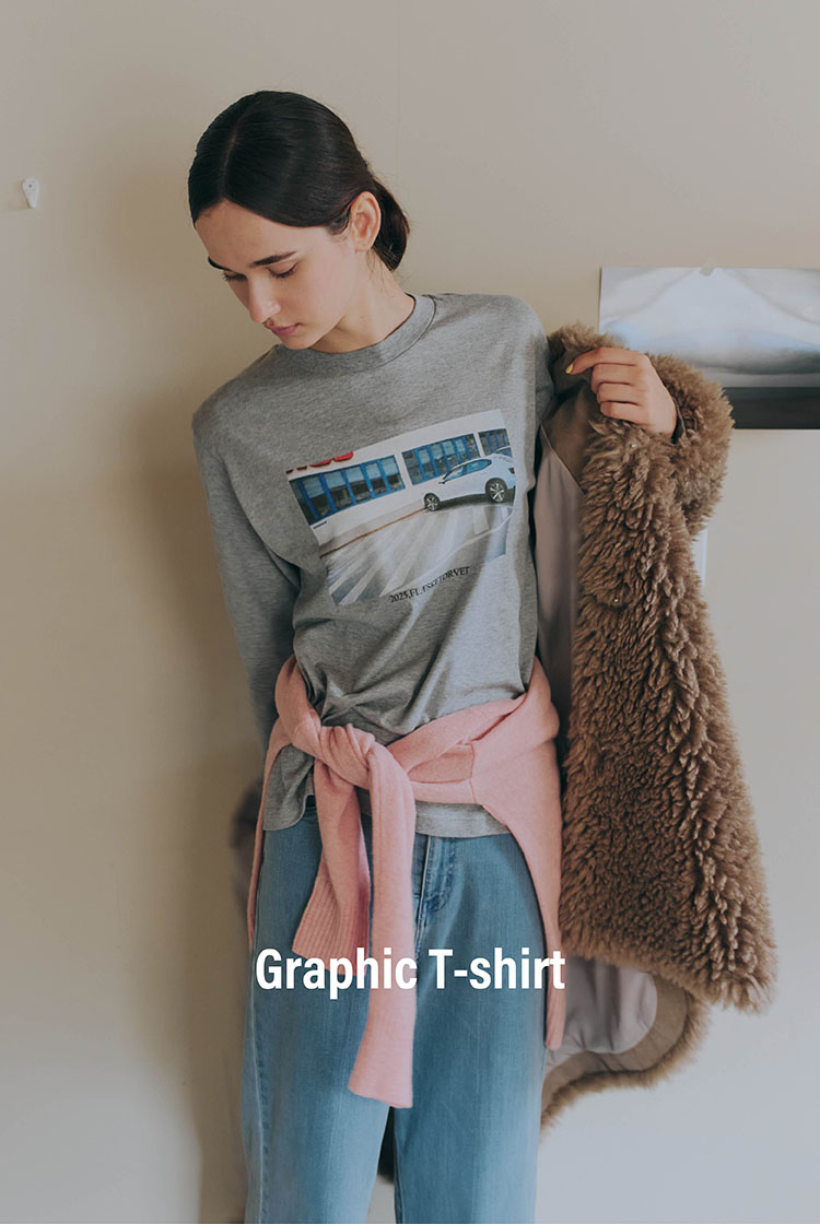 GRAPHIC TEE