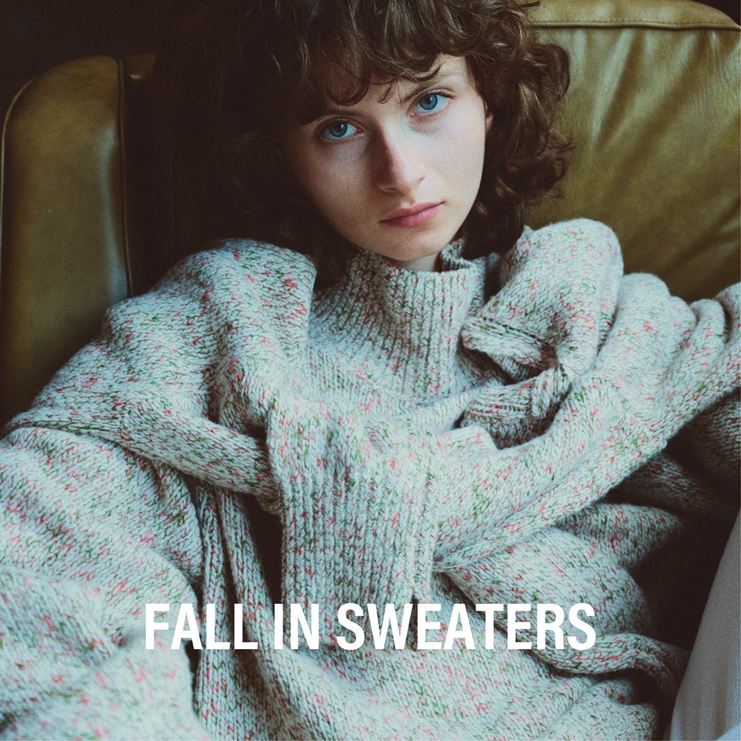 FALL IN SWEATERS